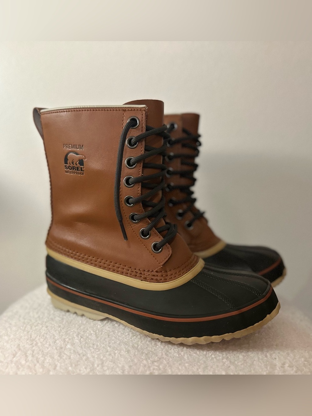 Women's Sorel 1964 Premium Waterproof Leather Boots size 9